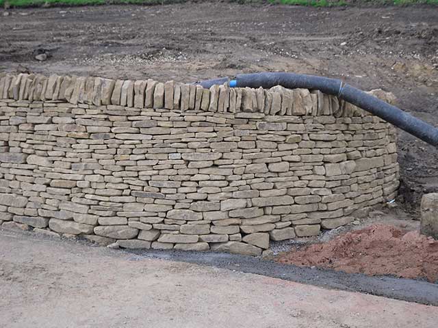 Commercial wall